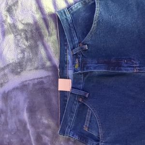 Wrangler Rugged Wear jeans